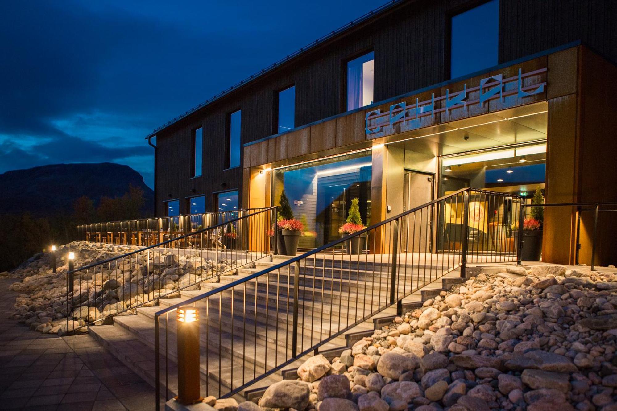 Cahkal Hotel Kilpisjärvi Екстериор снимка