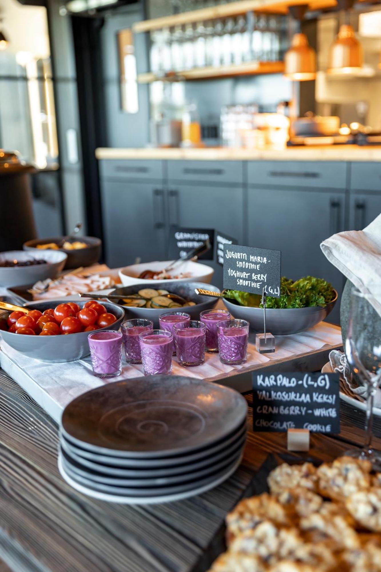 Cahkal Hotel Kilpisjärvi Екстериор снимка